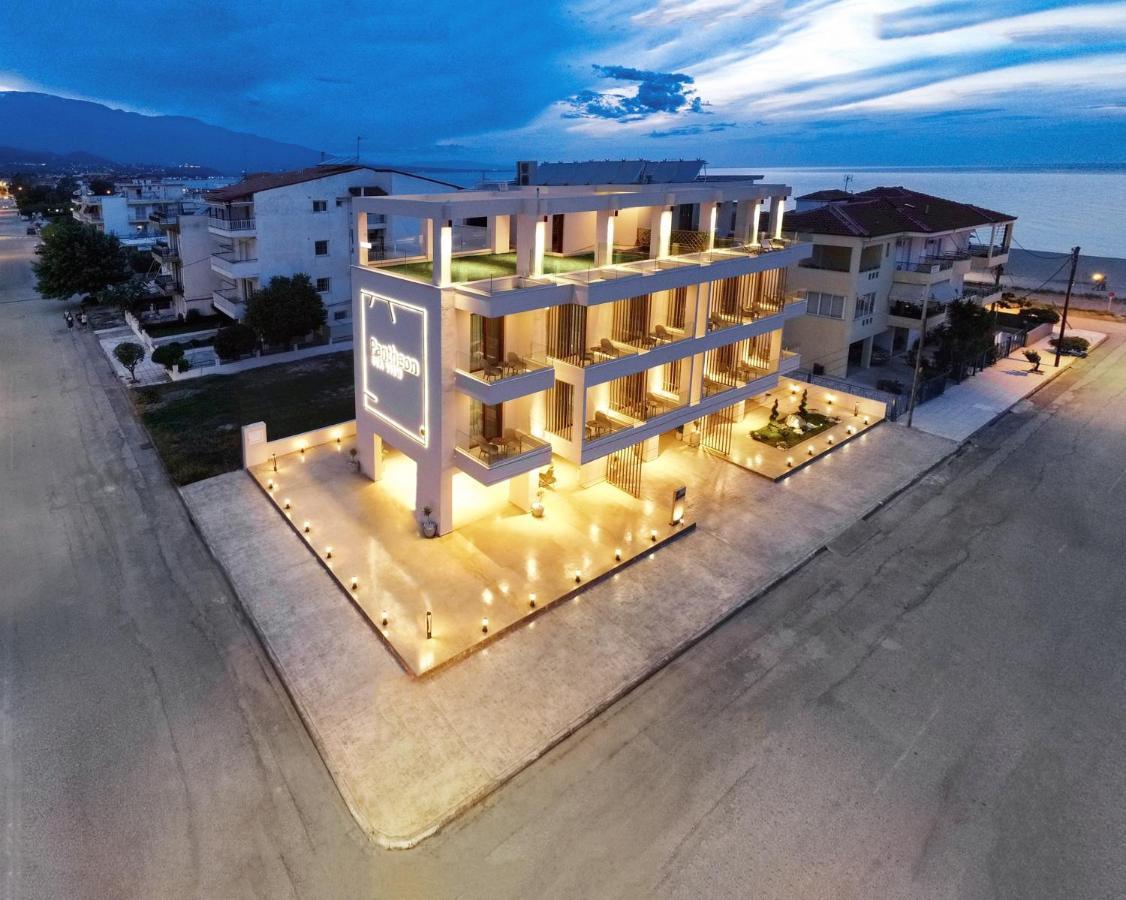 Aparthotel Pantheon Sea View Néoi Póroi Exteriér fotografie