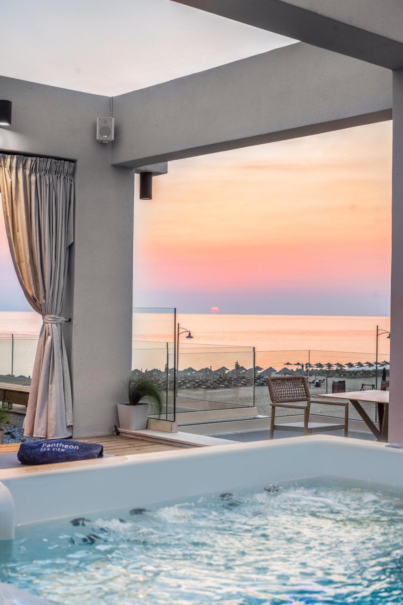 Aparthotel Pantheon Sea View Néoi Póroi Exteriér fotografie